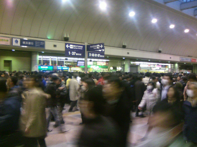 夕方の川崎駅の様子 夕方の川崎駅の様子